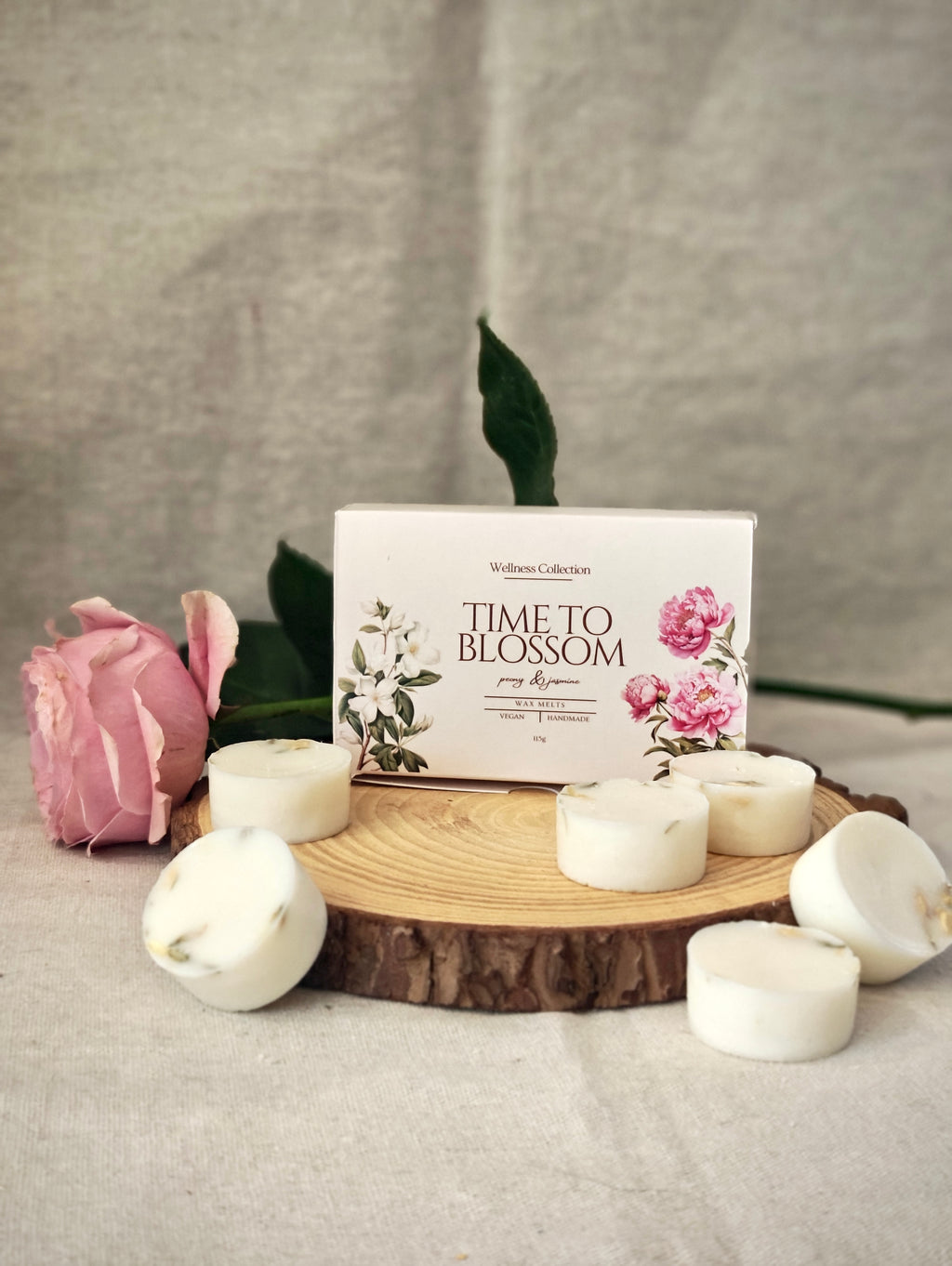 Floral aromatherapy wax melts for self-care rituals