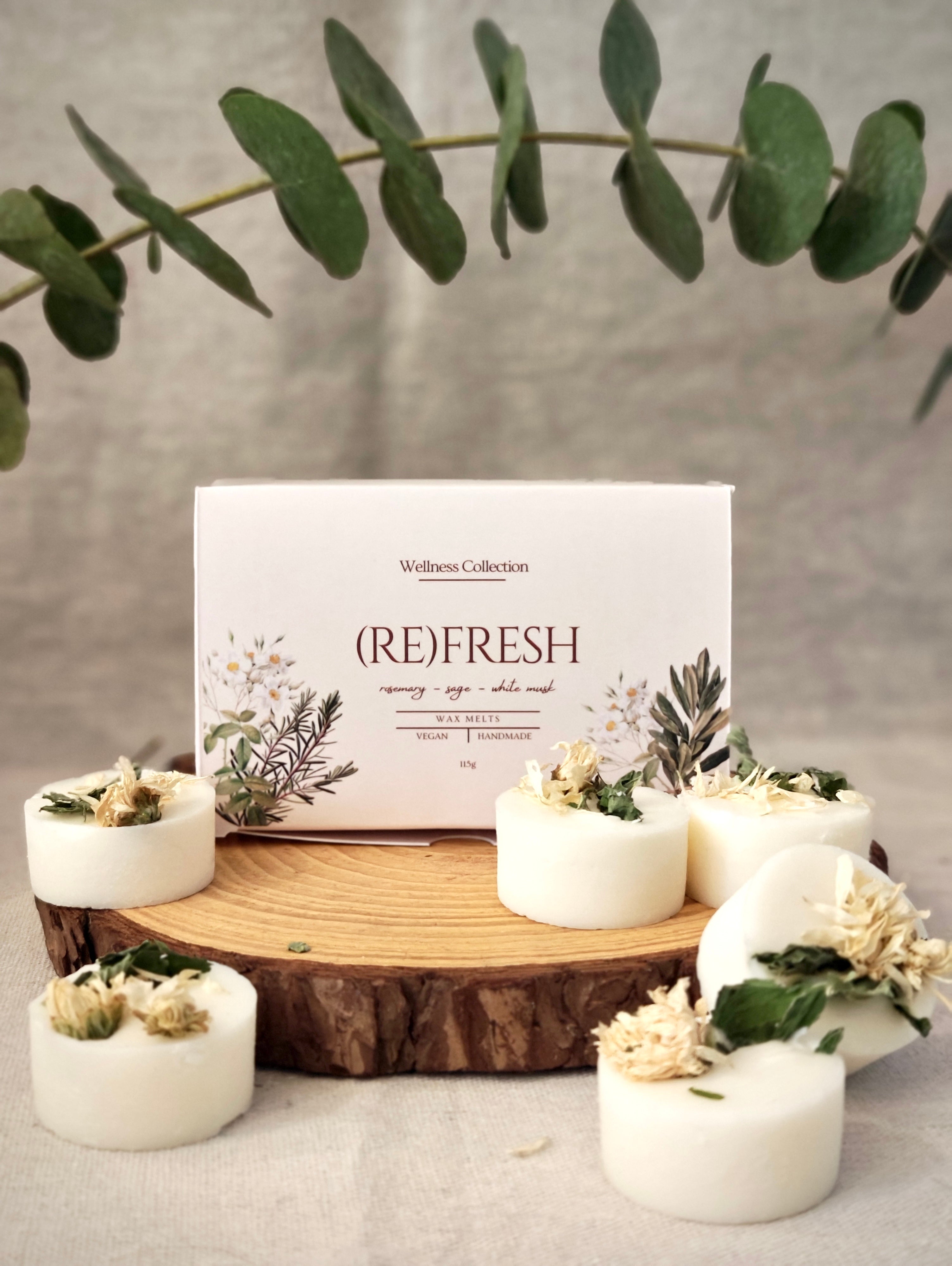Rosemary and sage scented wax melts for focus and mental clarity